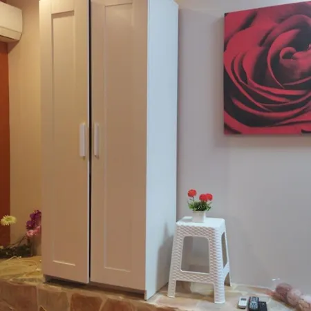 Sicily In 2 - & Breakfast B&B