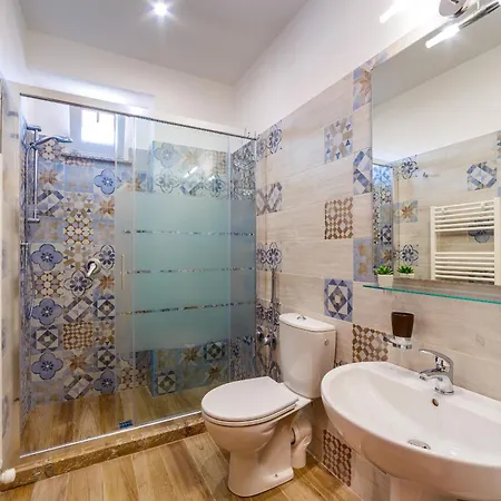 Sicily In 2 - & Breakfast 3*