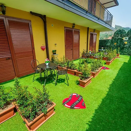 Sicily In 2 - & Breakfast B&B