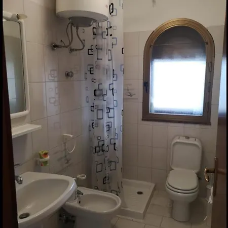 Sicily In 2 - & Breakfast B&B 타오르미나