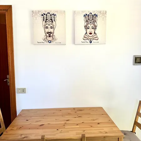 B&B Sicily In 2 - & Breakfast