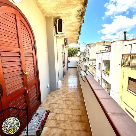 Bed & Breakfast Sicily In 2 - & Breakfast *
