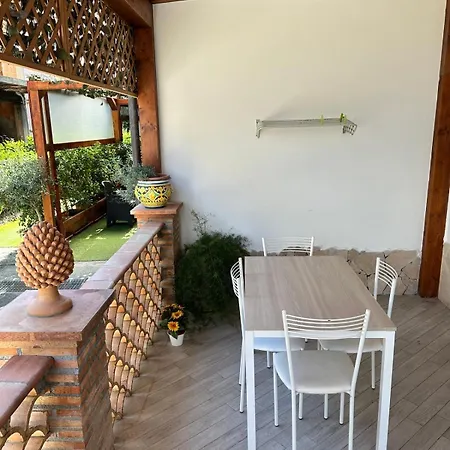 Sicily In 2 - & Breakfast 타오르미나